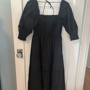 Elegant Black Hill House Nap Dress with sleeves